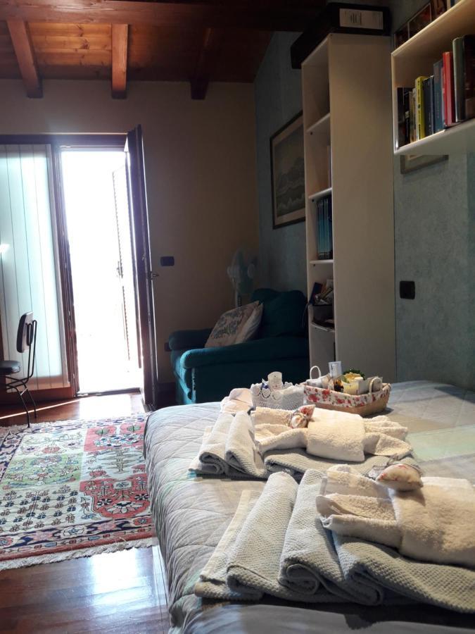 Lovely Casa Paola Villlafranca Centro Zimmer Rooms Villafranca di Verona Εξωτερικό φωτογραφία